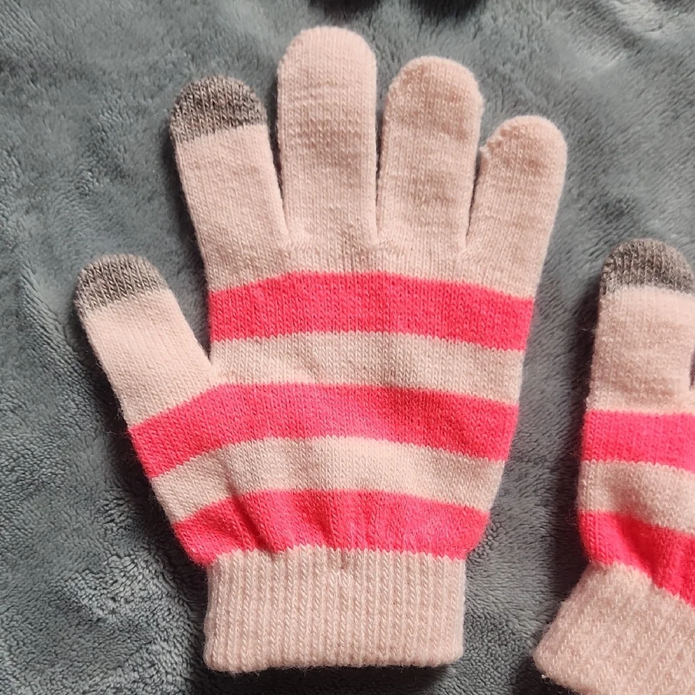 Kids Gloves with Touchscreen Tips